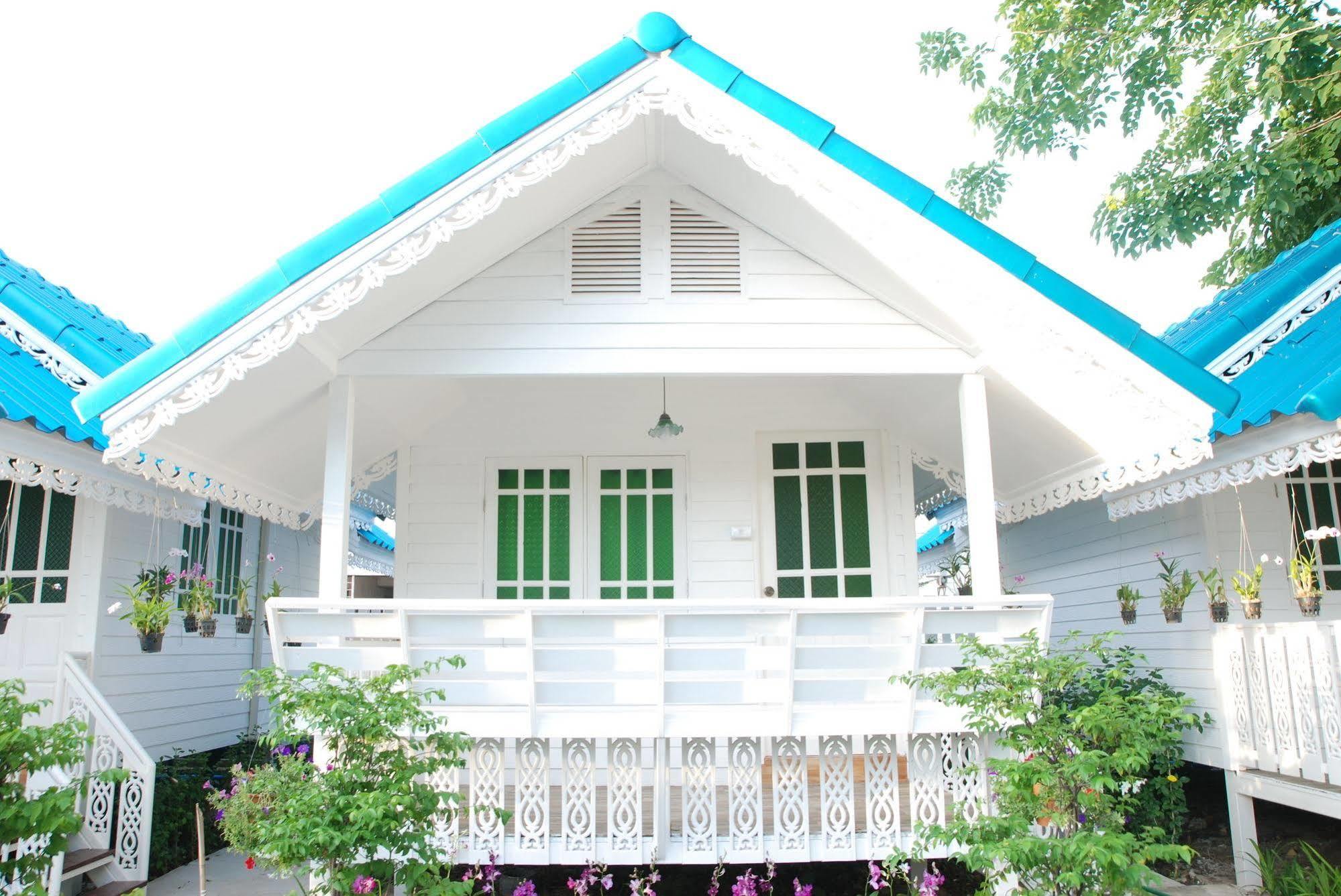 Гостевой дом Baan Luang Harn 3*
